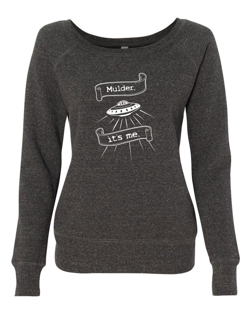 Mulder Its Me Womens Crew Sweatshirt Off The Shoulder Funny Alien UFO Area 51 X-Files Mulder Scully Flying Saucer Outer Space Vintage Retro