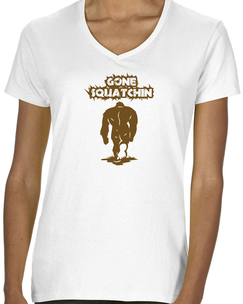 Gone Squatching Womens T-Shirt Big Foot Squatchin Yeti Hunter Outdoors Funny Vintage Retro