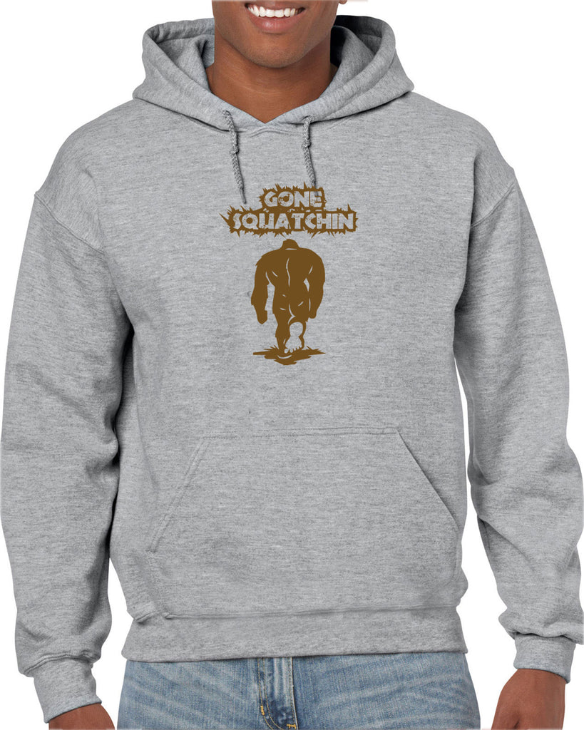 Gone Squatching Big Foot Squatchin Yeti Hunter Outdoors Funny Vintage Retro