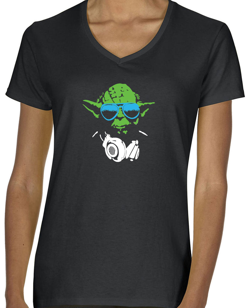 DJ Yoda Womens V-Neck Shirt Jedi Light Saber Movie Star Geek Nerd Wars Vintage Retro